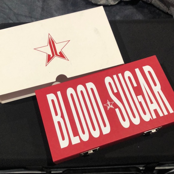 💕NEW JEFFREE STAR BLOOD SUGAR EYESHADOW PALETTE 💕 - Picture 1 of 6